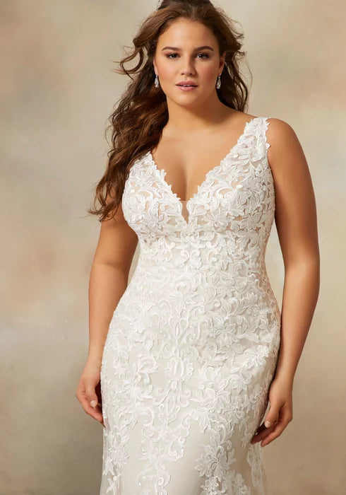 Mori Lee Lace Fit-to-Flare Style 2039 Size 14