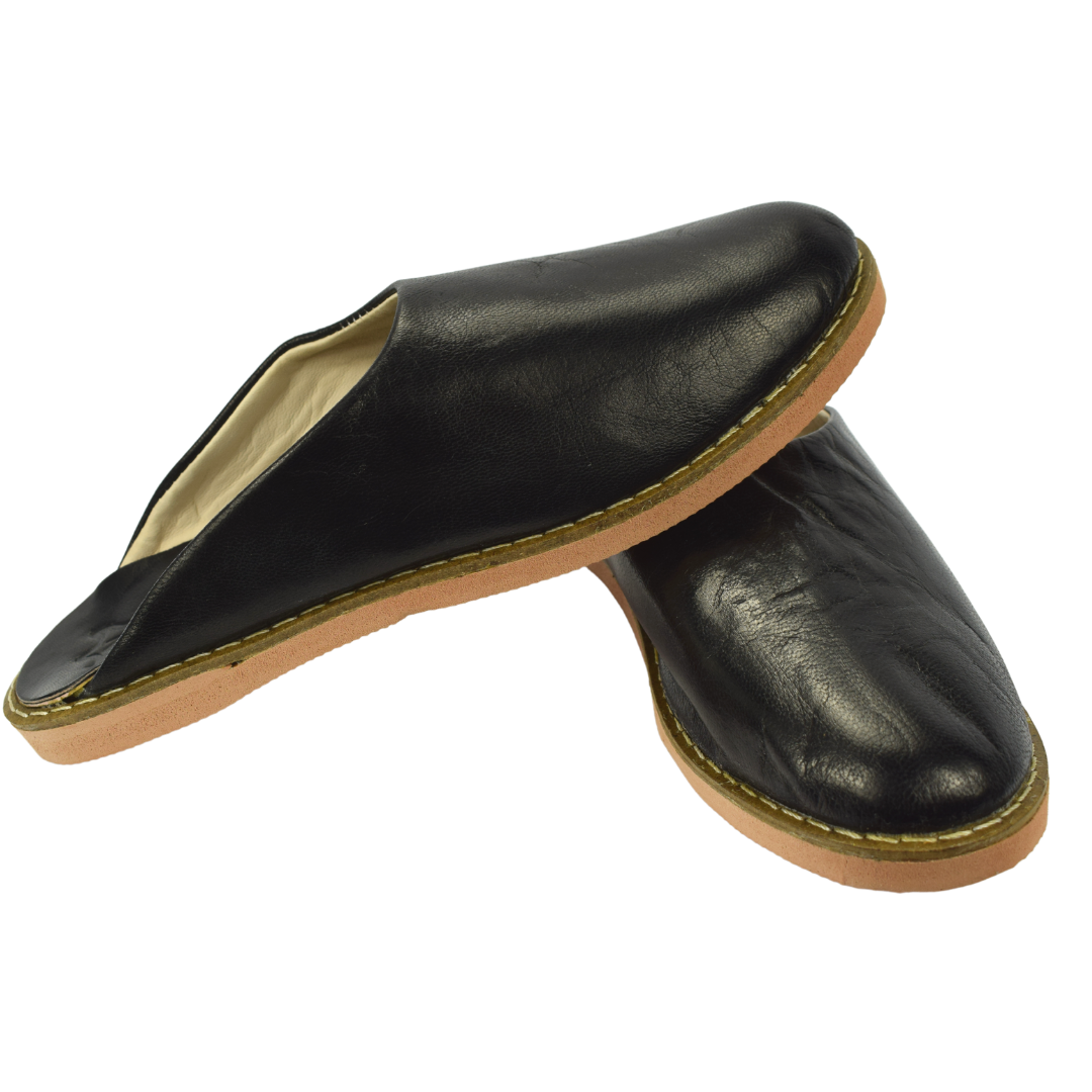 Traditional and resistant leather slippers for men Color