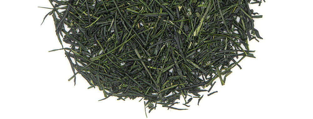 Gyokuro green tea leaves