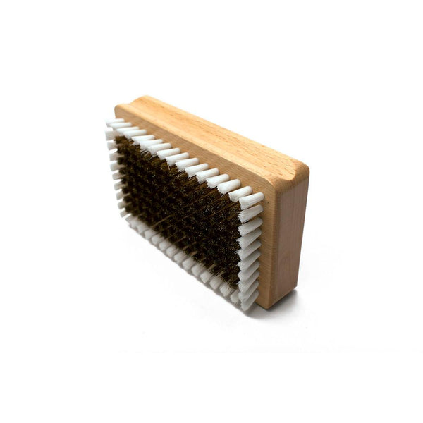 snowboard wax brush