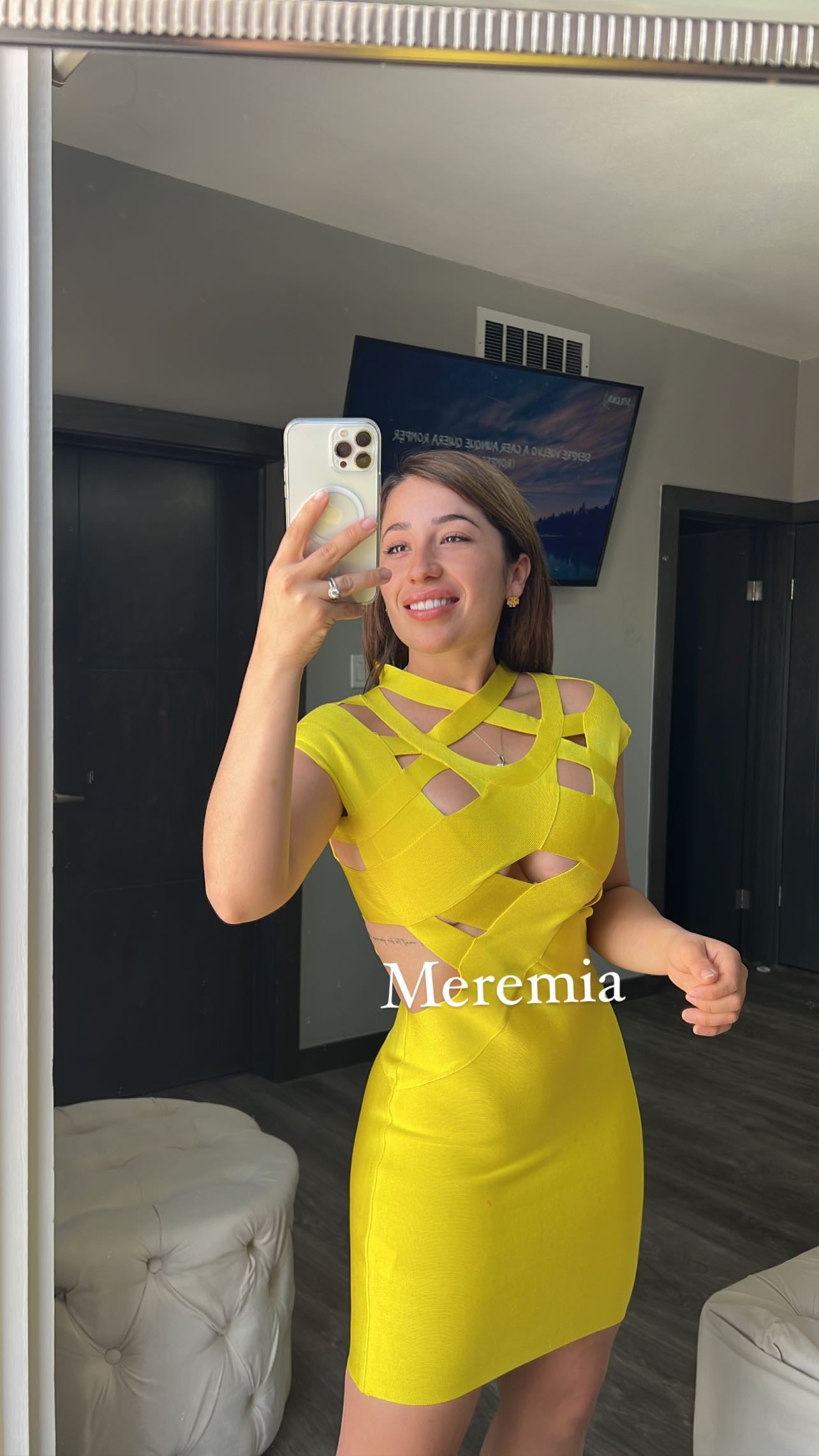 Vestido amarillo cruzado – Meremiamx