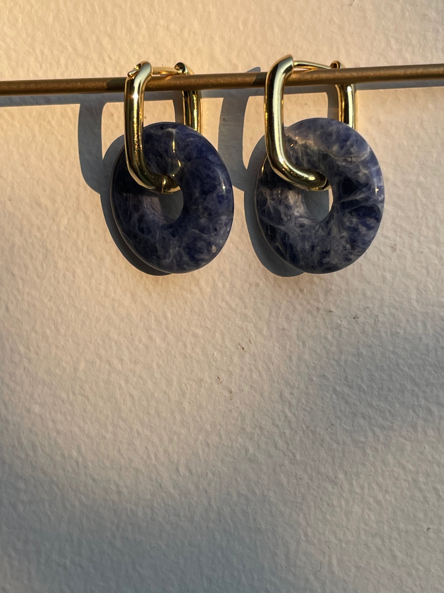 Lapiz Donut Charm Hoop