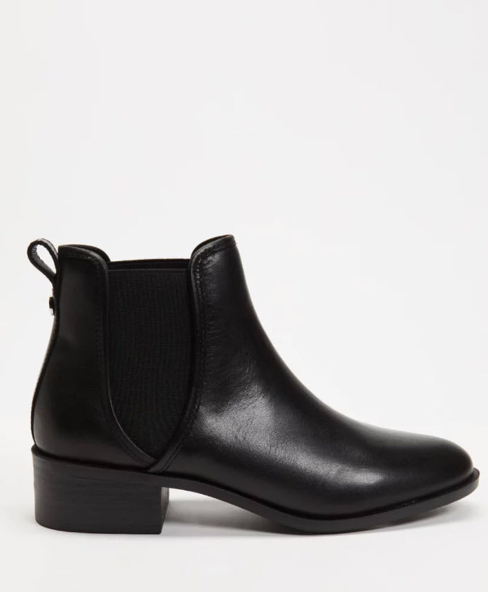 steve madden dares chelsea boots