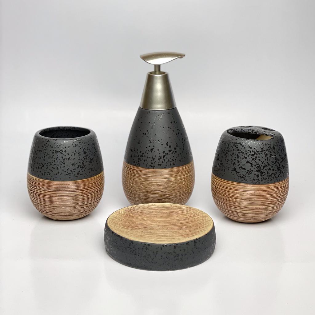 Black Self Textured With Wooden Pattern Bath Set - 4pcs - HomeHatchpk