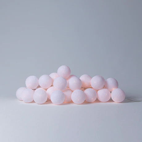 Lichterkette mit Baumwollkugeln "White"