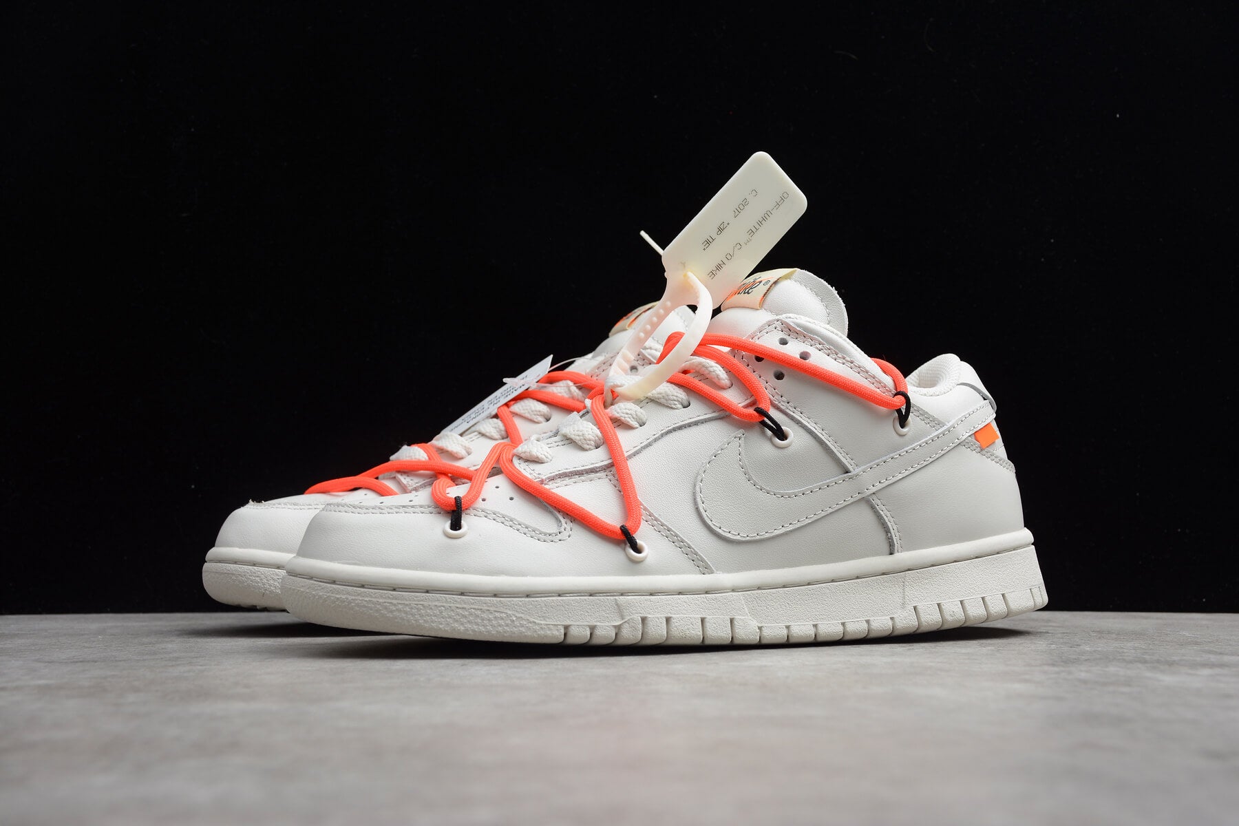 nike dunk orange black white