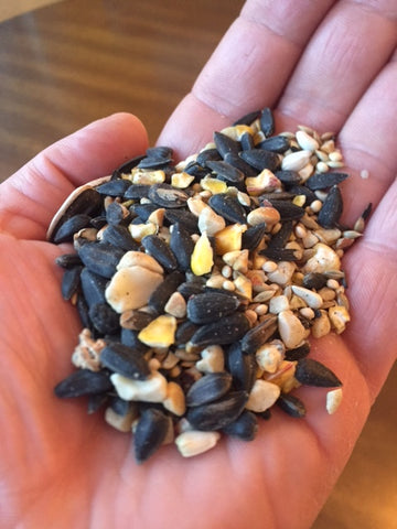 handful-of-seasons-woodland-bird-seed