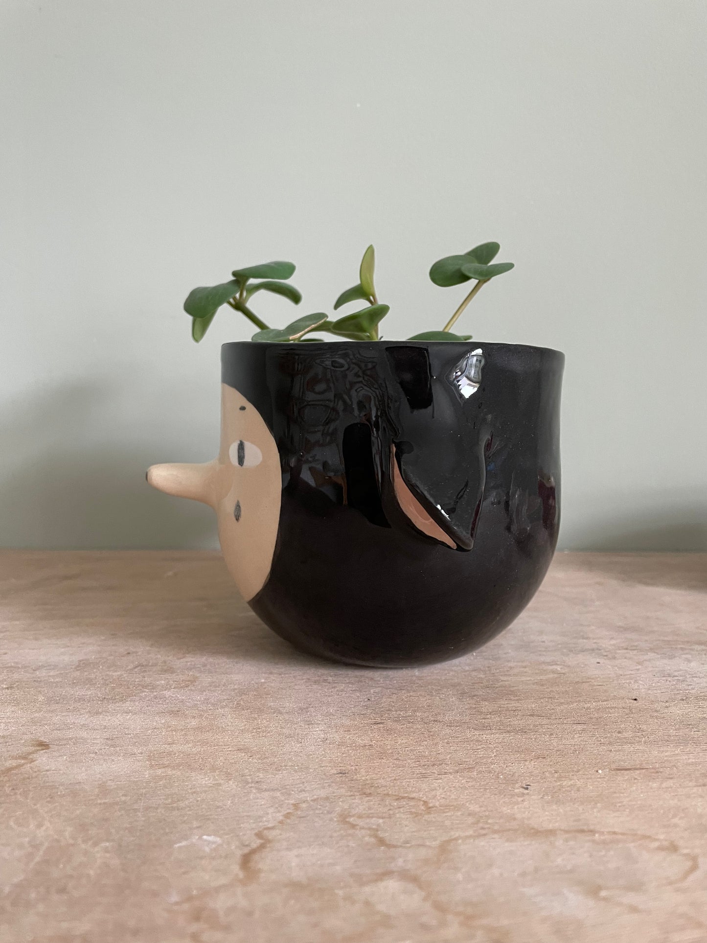 Cache-pot animal en céramique émaillée