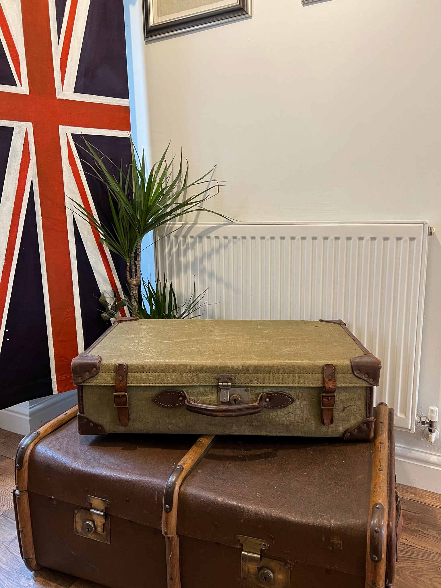 vintage army suitcase