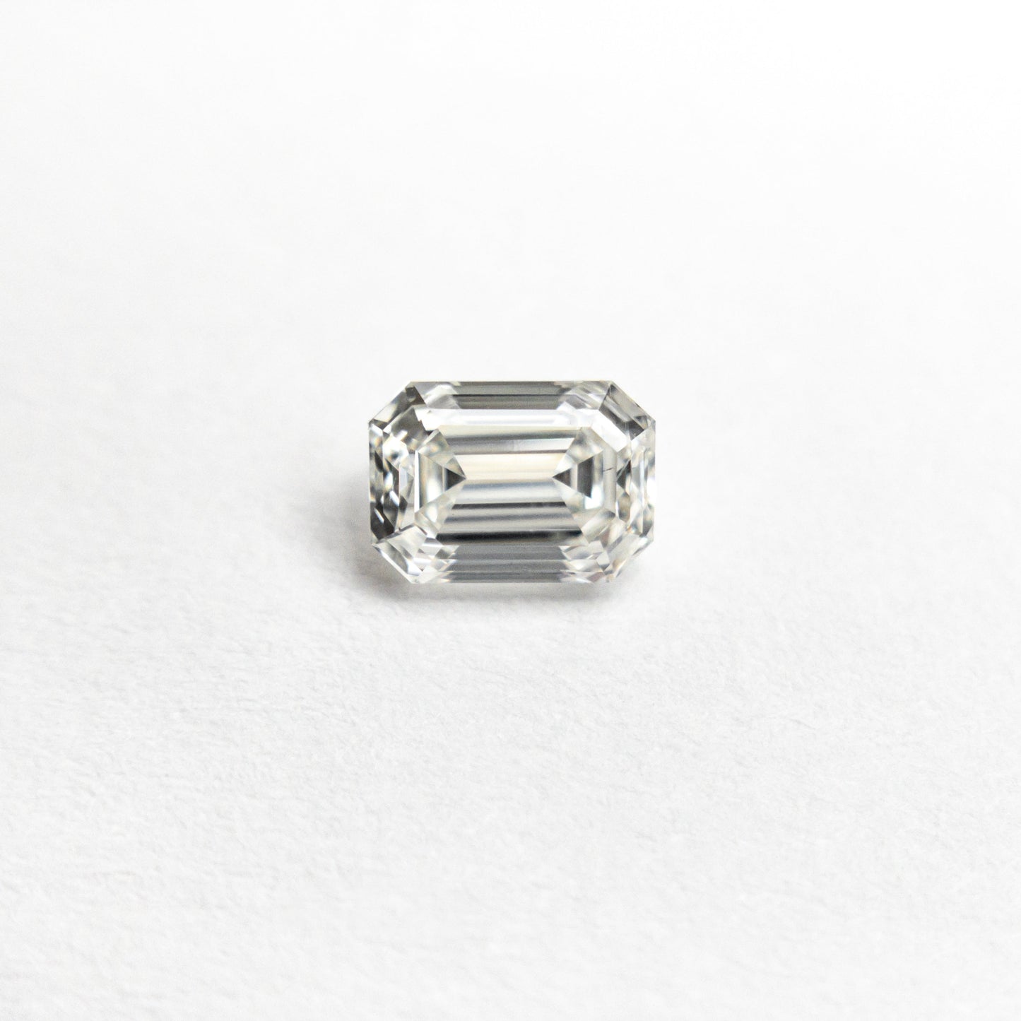 0.45ct 4.99x3.52x2.52mm SI1 J Cut Corner Rectangle Step Cut 21261-01 🇨🇦
