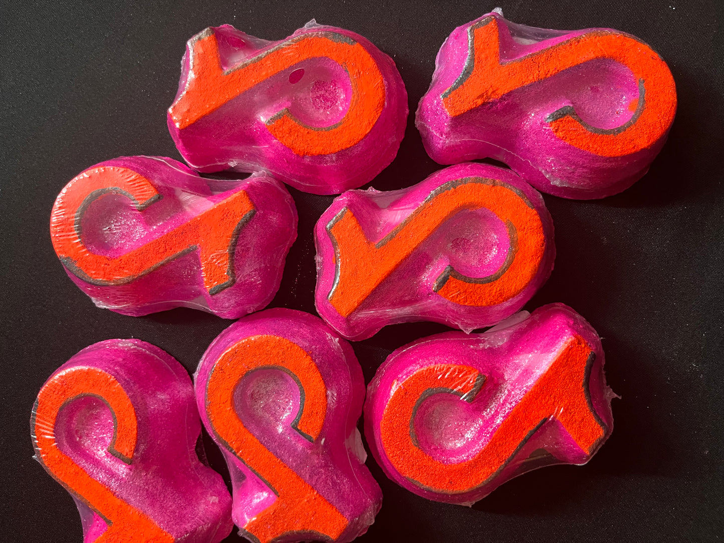 Gaming and social media bath bombs