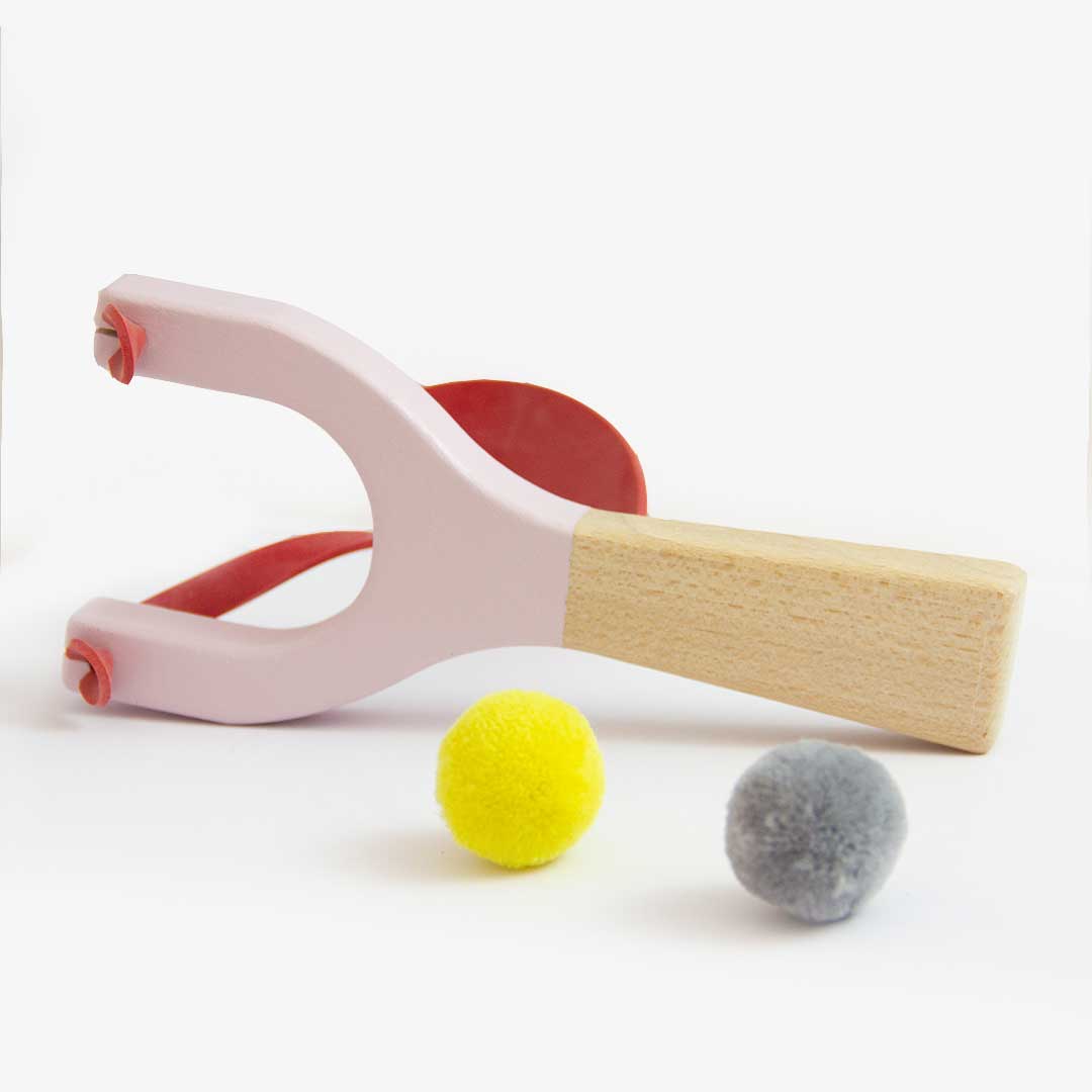Beech wood slingshot -Pink