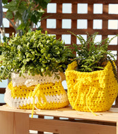 CROCHET PATTERN - Bernat® Maker Outdoor™ SLOUCHY CROCHET PLANT POT COZY