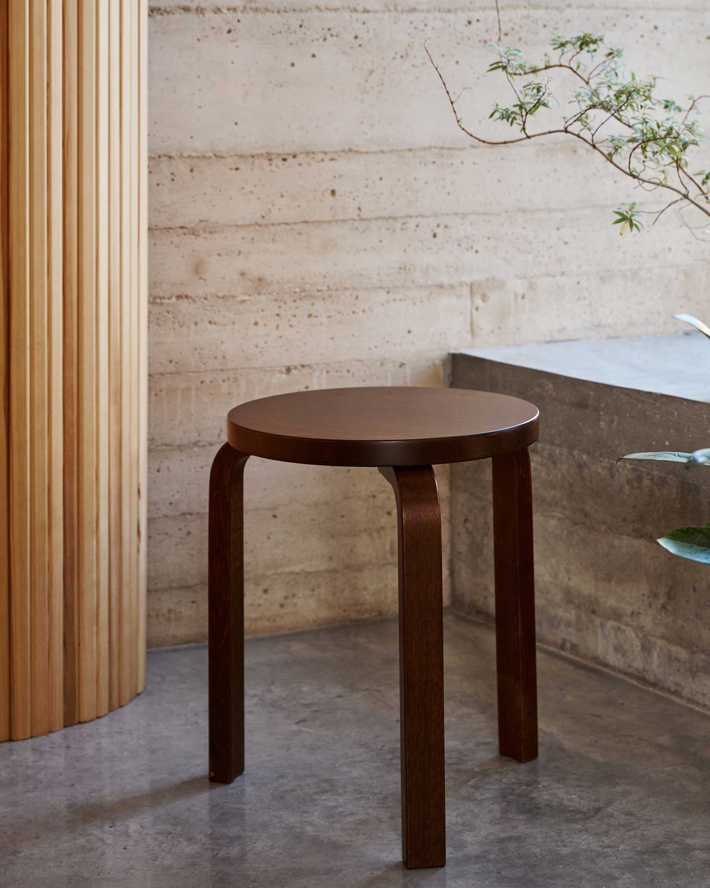 Artek Aalto Stool 60 — Walnut Stained – SORT