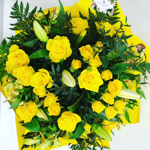 Bright mix fresh cut flowers in Wellington city region