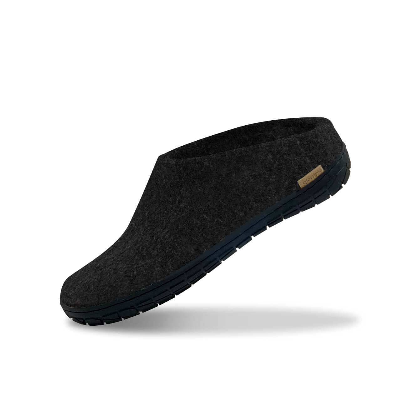 Slip-on with natural sole - black - Charcoal –