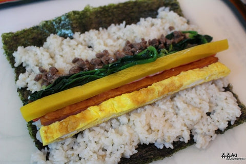 Cách làm 3 loại kimbap kimbap truyền thống kimbap cá ngừ kimbap thịt bò  tèobokki