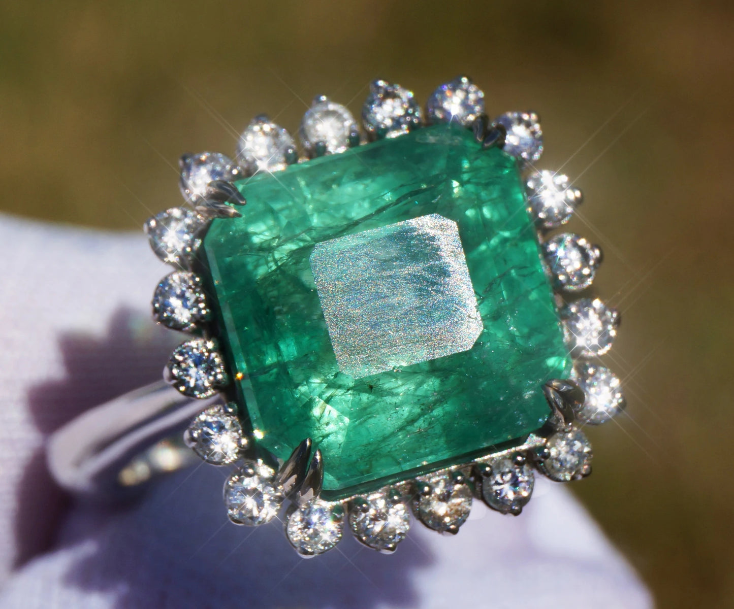 Emerald ring diamond gold white 14k gia certified green 8.76ctw