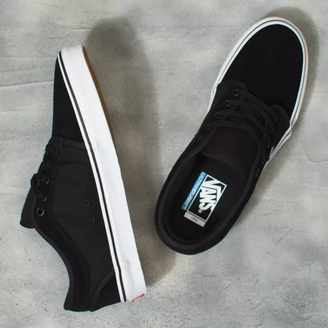 vans chukka low on feet