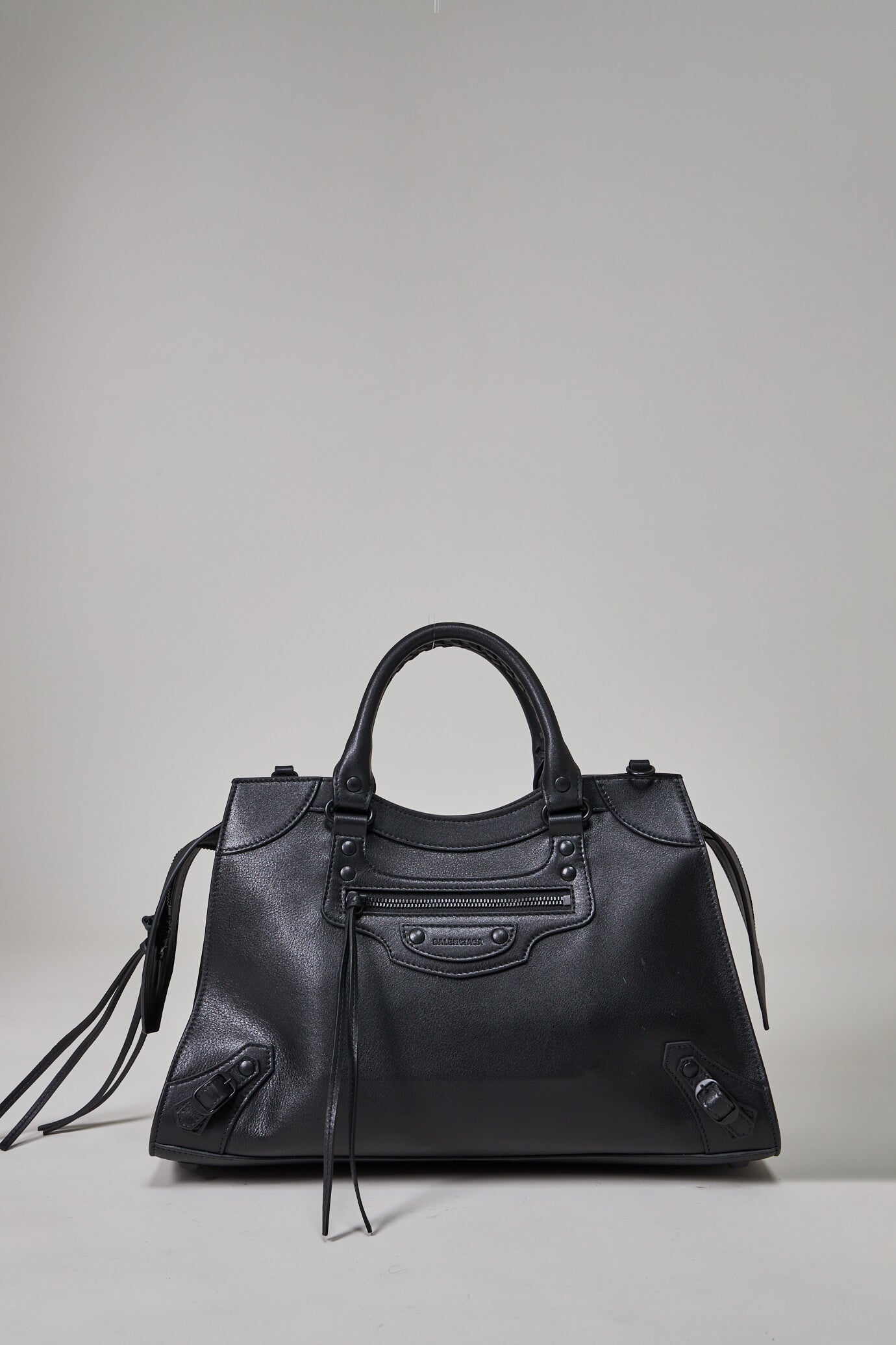 Balenciaga Neo Classic Multiple Leather Crossbody Bag In Grigio
