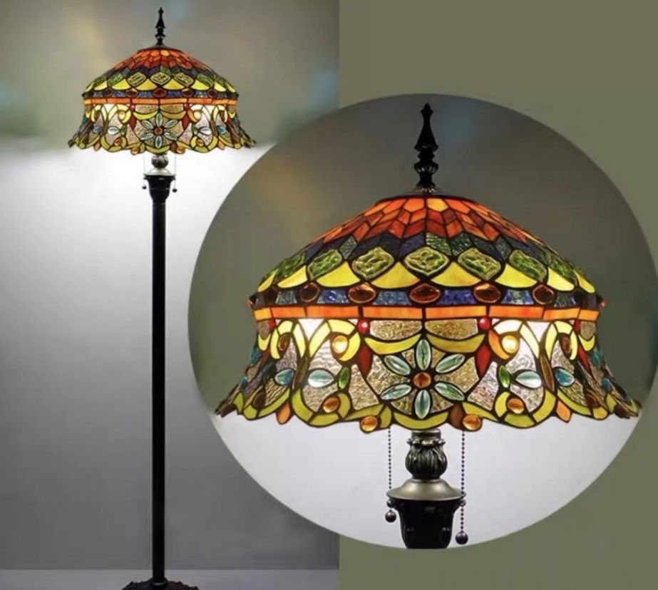 floor lamp with tiffany style shade