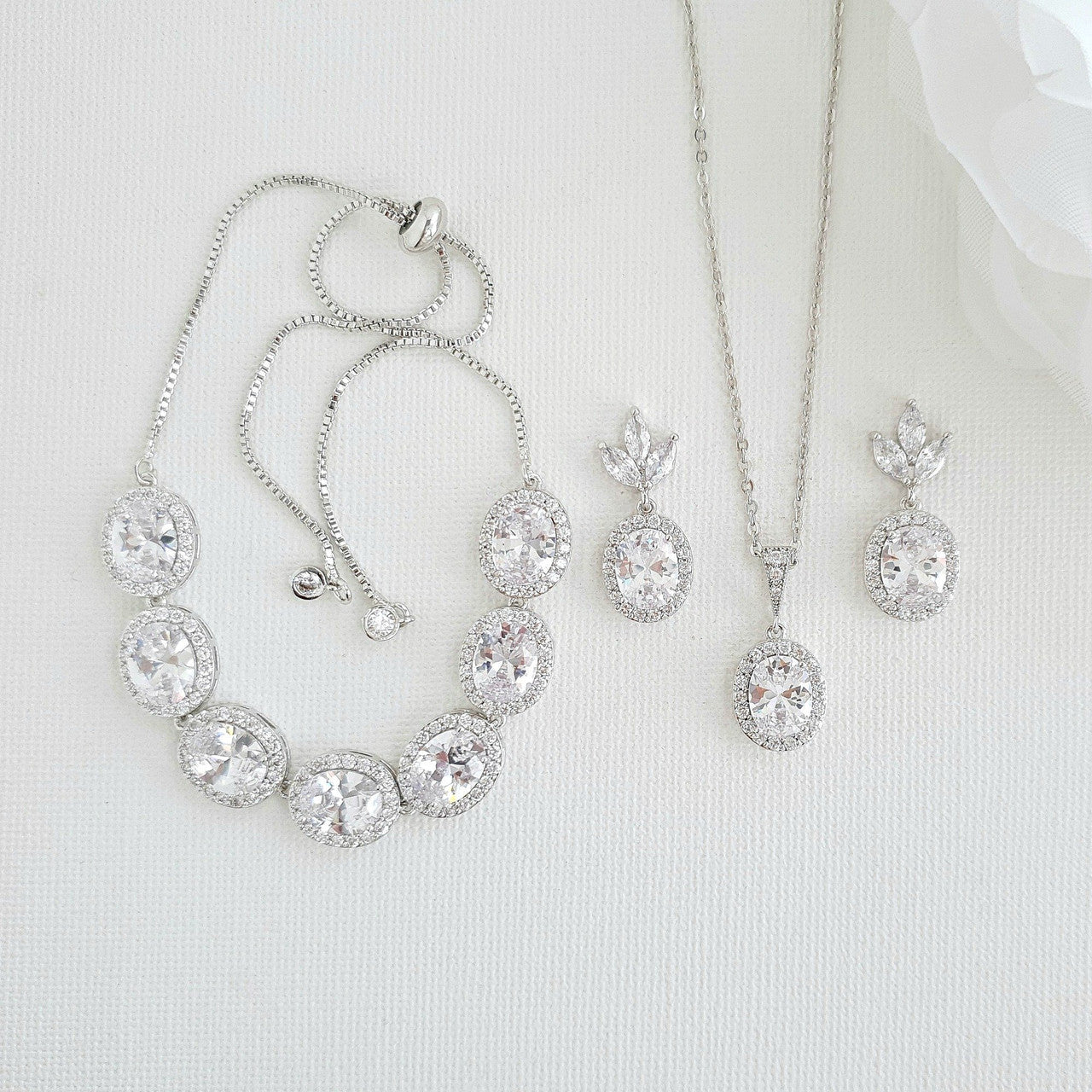 matching bracelet and necklace set