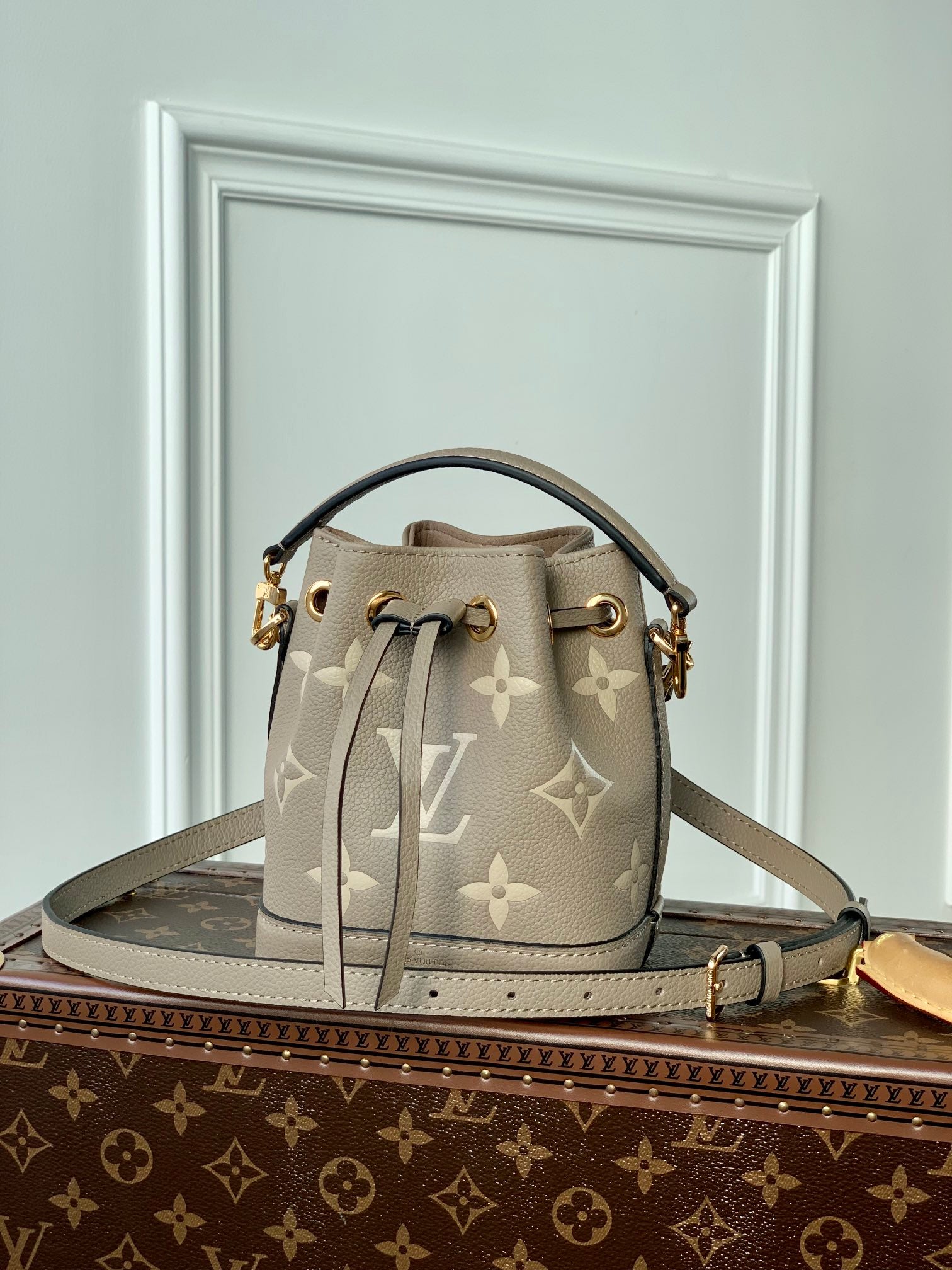 LOUIS VUITTON-LV Nano Noe Mini Bucket Bag M46449