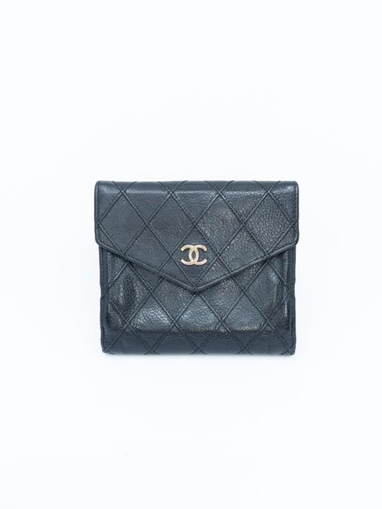 CHANEL シャネル ビコローレ マトラッセ 2つ折り財布 黒 革 – SEASON2