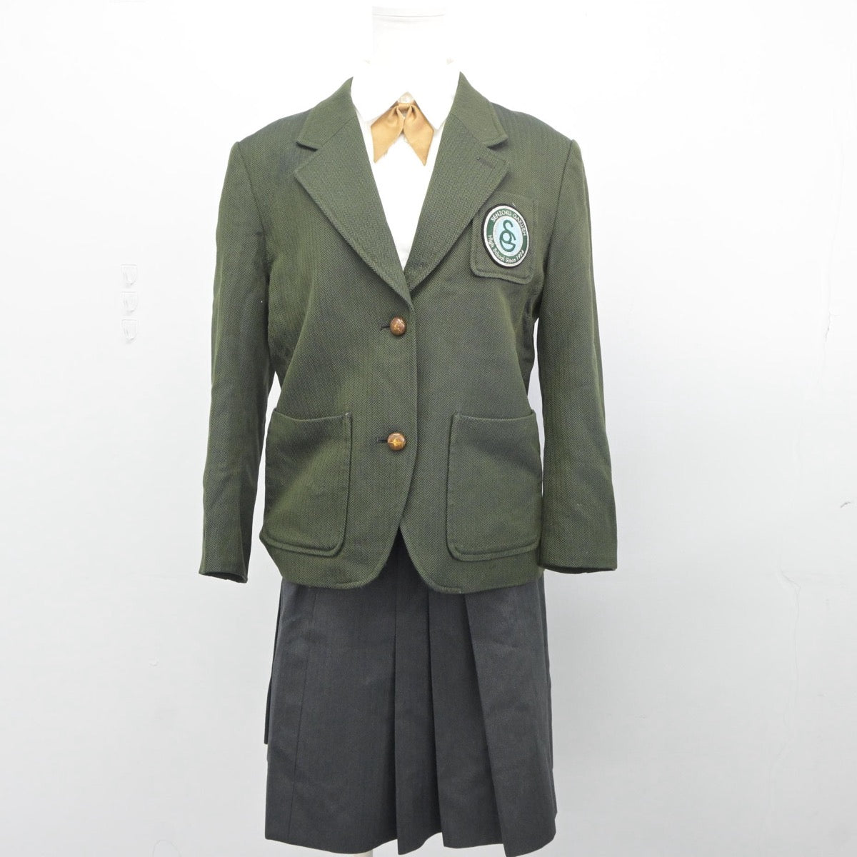 品多く 新品、未使用 洗足学園 制服 リボン 正規品 コスプレ - www