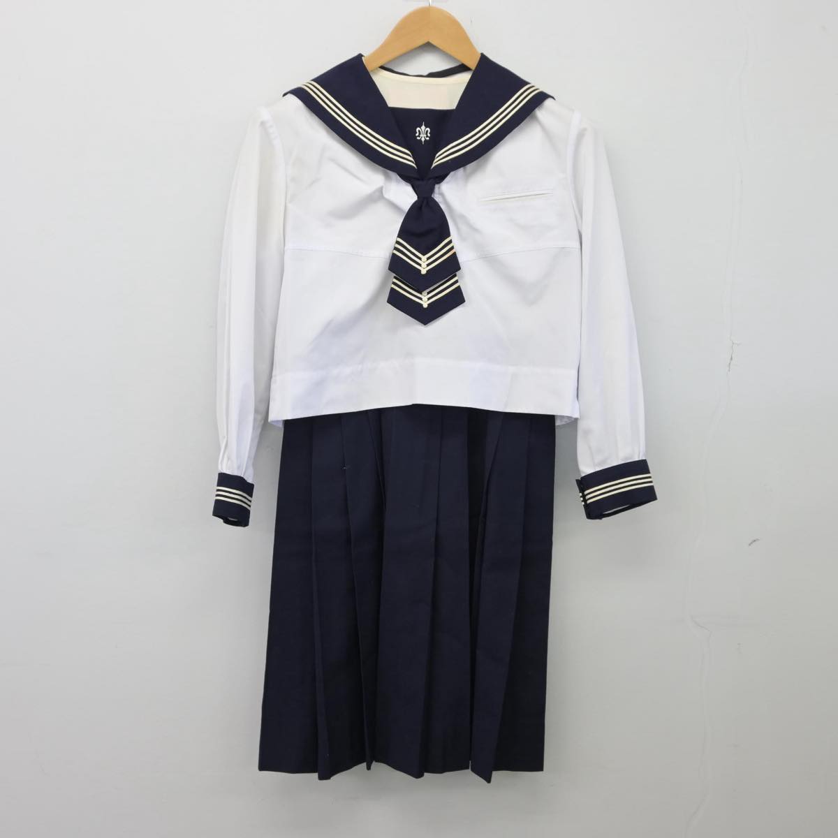 函館白百合学園 セーラー服 スカート 学生服 | myhattiesburgdentist.com