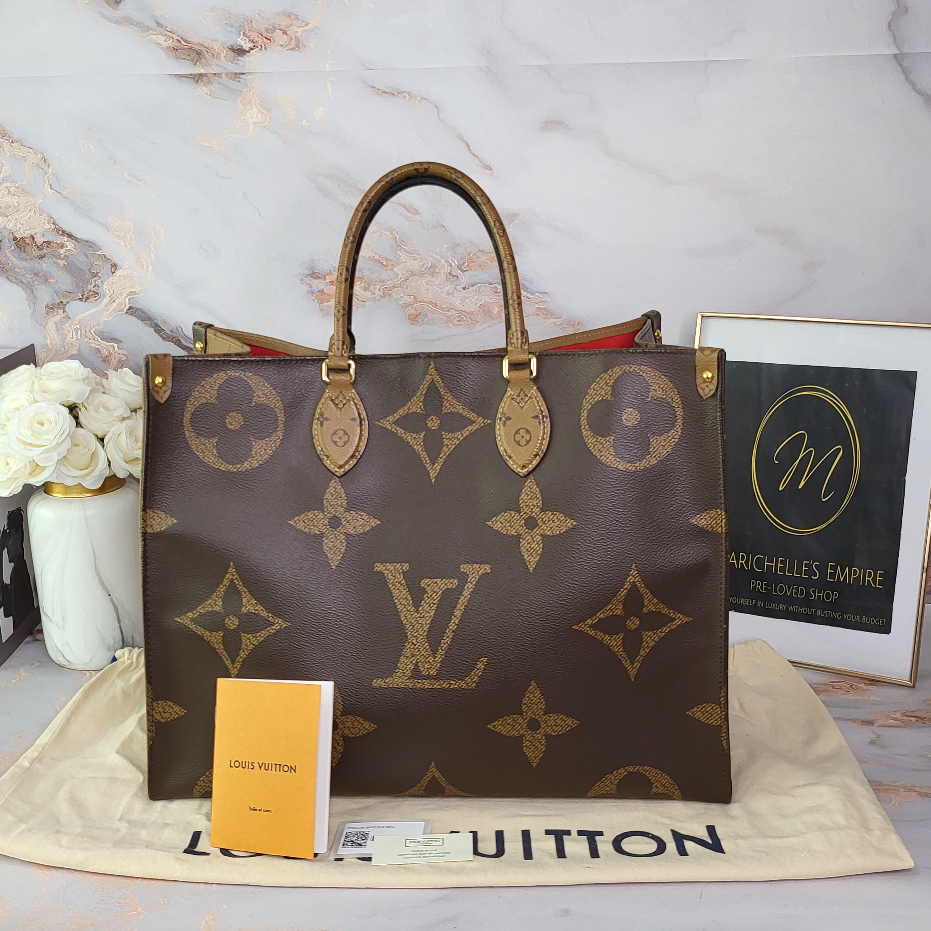 Authentic Louis Vuitton Monogram Reverse OTG On The Go MM Size Shopping  Tote/Handbag, Luxury, Bags & Wallets on Carousell