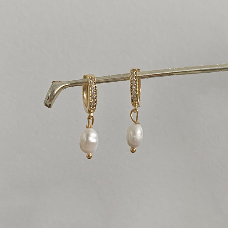 chloe earrings