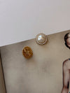 Vintage Pearl clip earrings - Cecilia Vintage