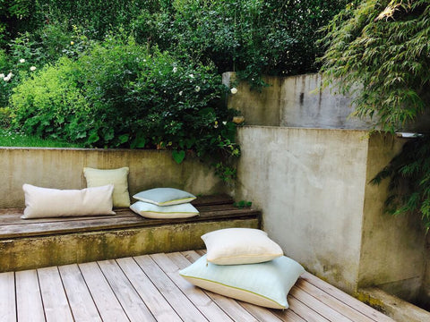 Outdoor cushions from HETTI. made of linen and hemp