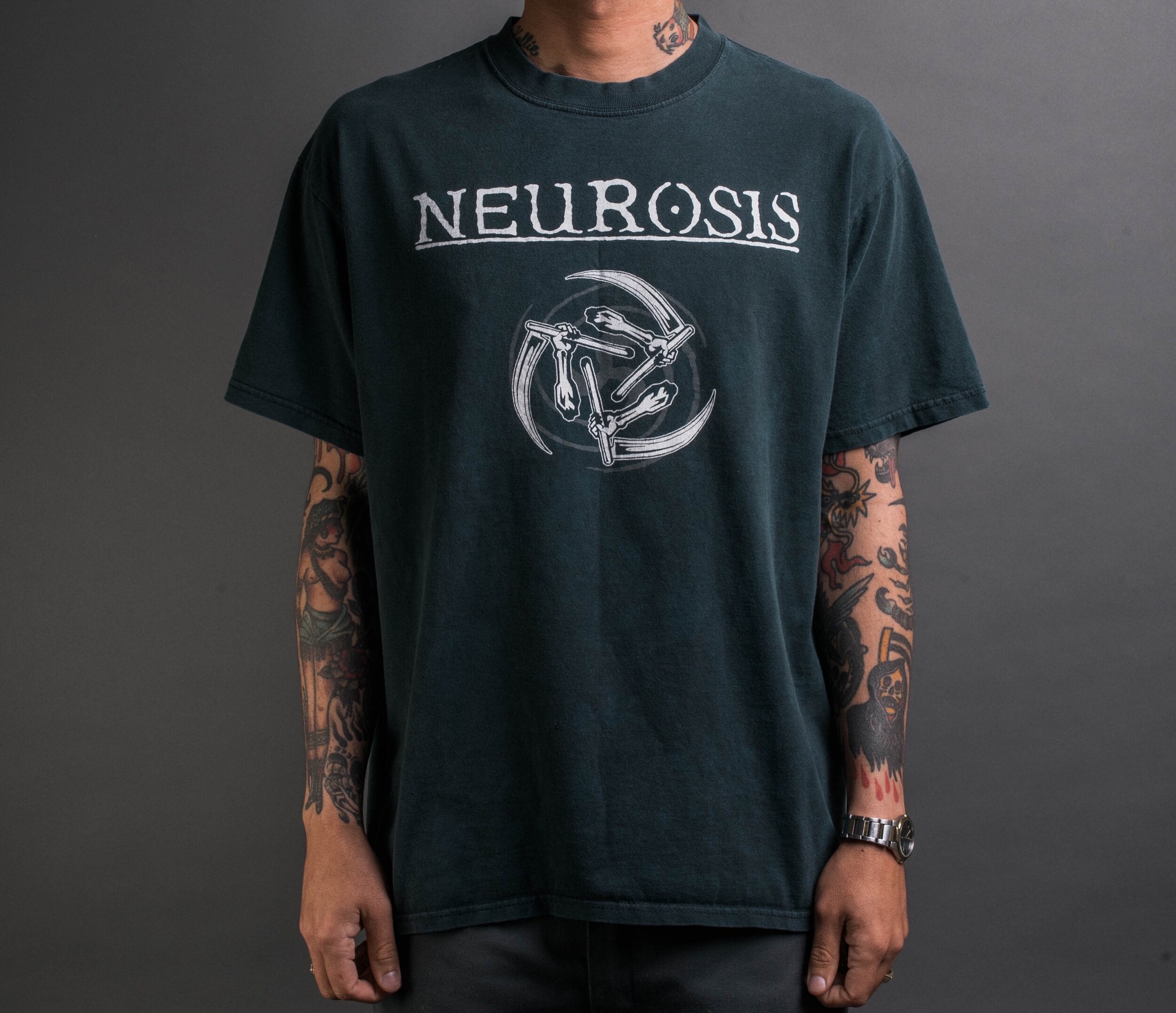 Vintage Neurosis – Mills Vintage USA