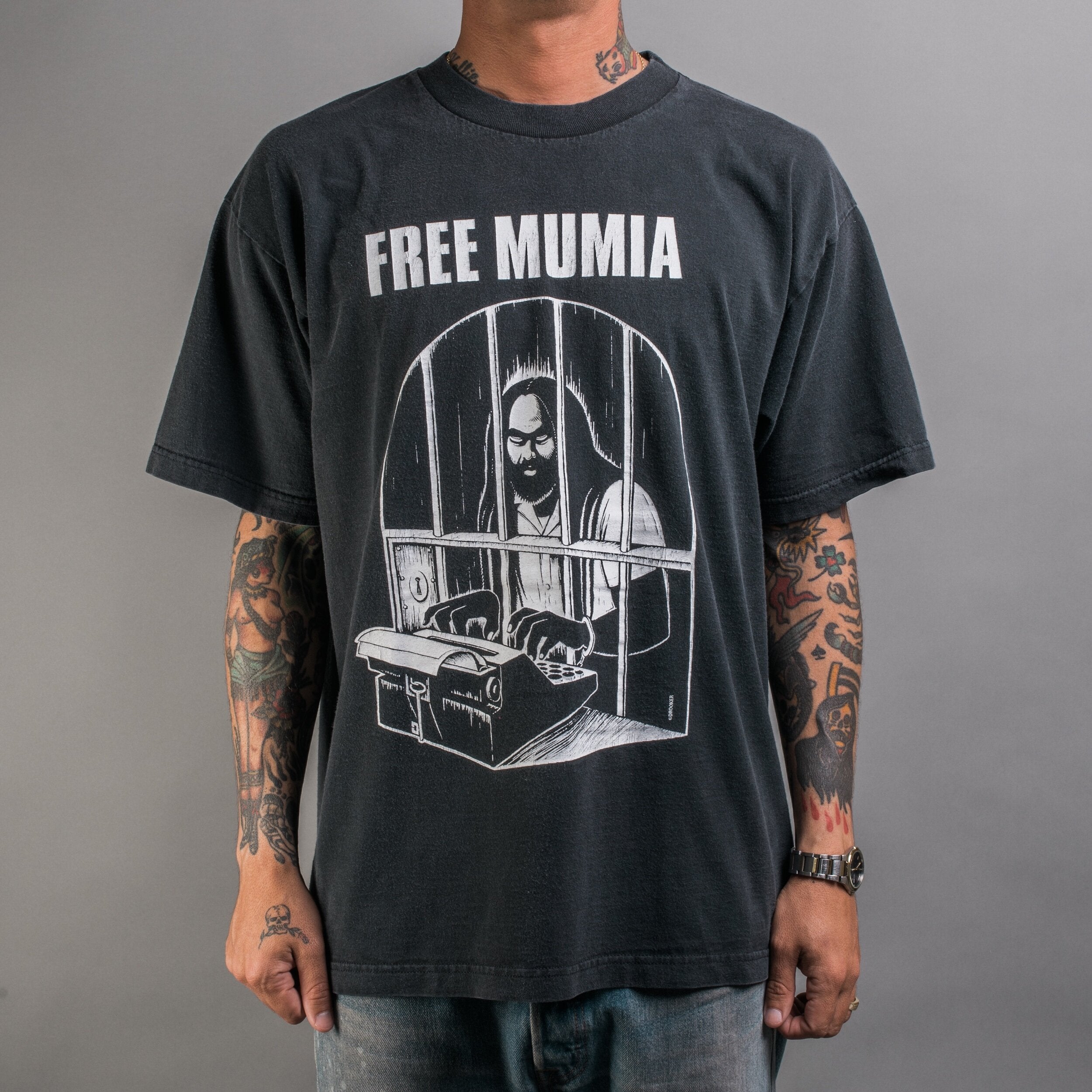 Vintage 1999 Free Mumia Abu-Jamal Benefit Show T-Shirt