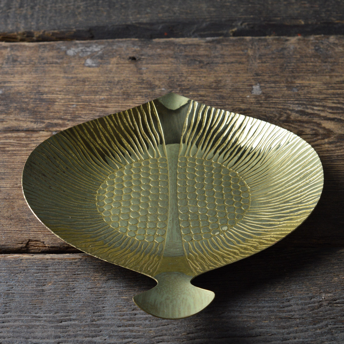 Mid Century Brass 'Plaice' Decorative Fish Plate