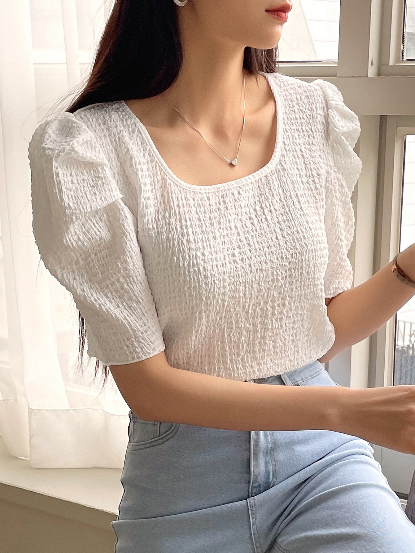 Scoop Neck Puff Sleeve Tee