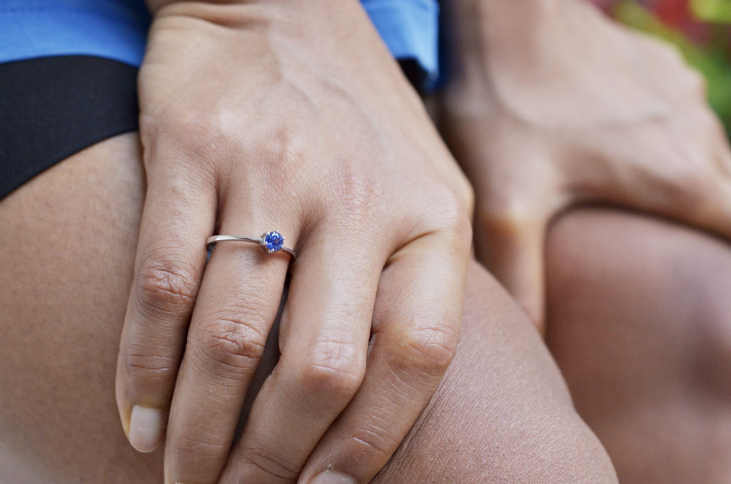 quaint blue sapphire ring