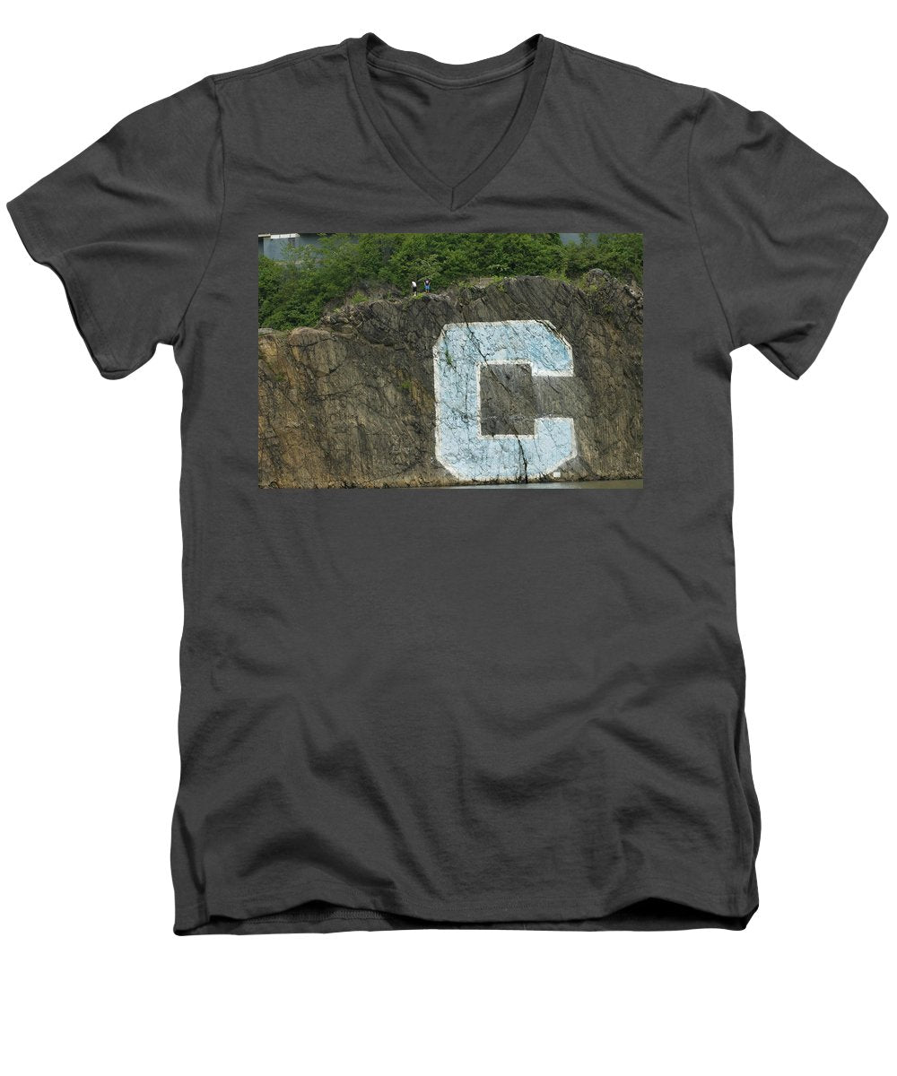 C rock of Columbia University - Men's V-Neck T-Shirt