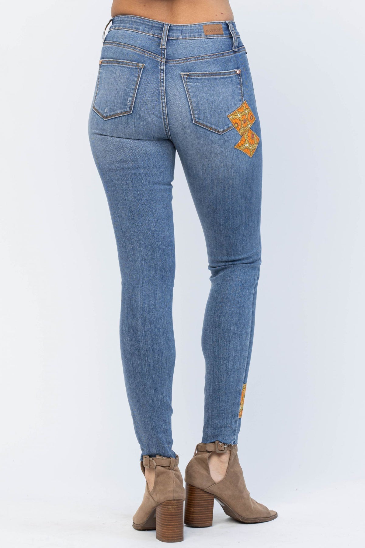 Full Size Mid-Rise Orange Floral Patch Skinny Jeans By Judy Blue