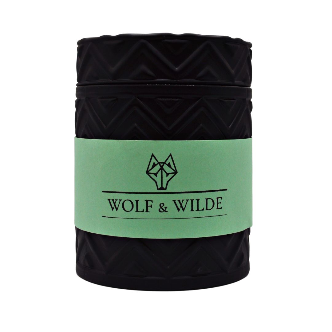 Wilde Sandalwood & Black Pepper Luxury Aromatherapy Scented Candle