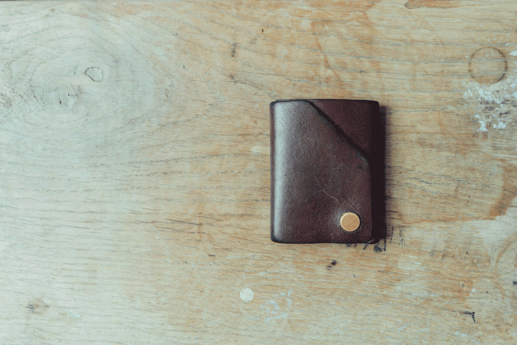 Wingback Cash Wallet leather ageing process