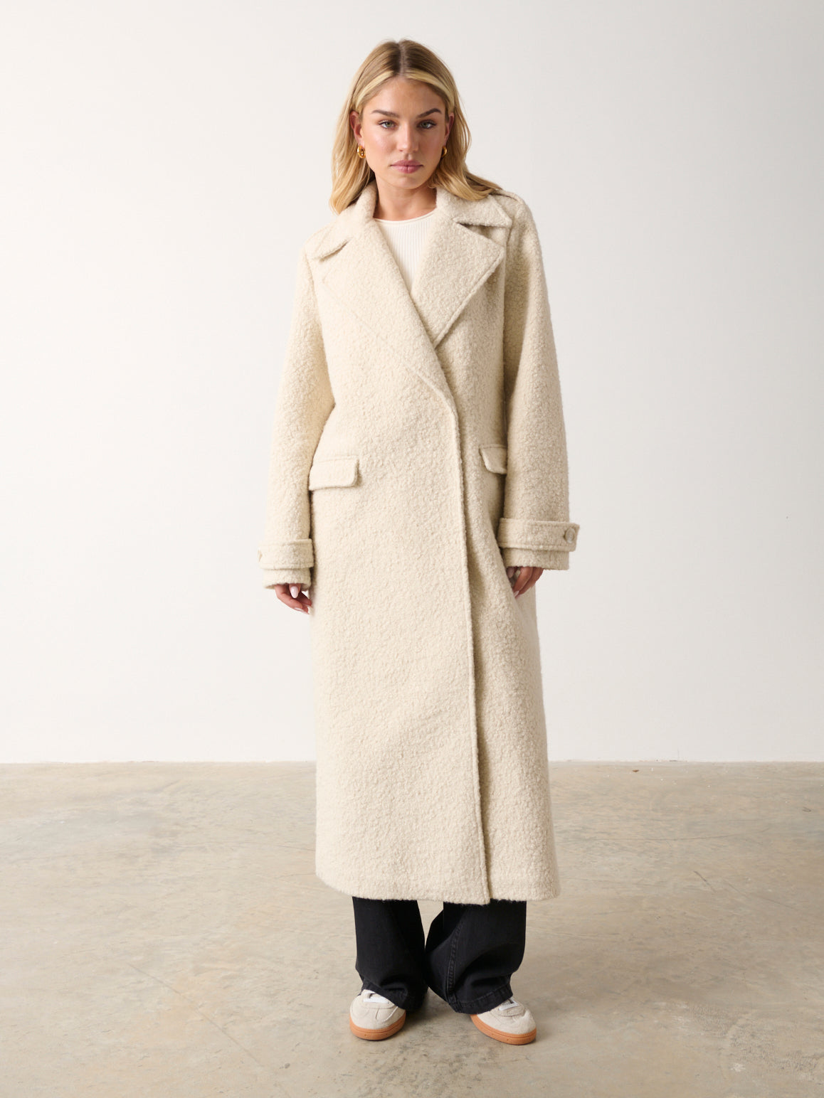 Halston Oversized Boucle Coat - Cream, M