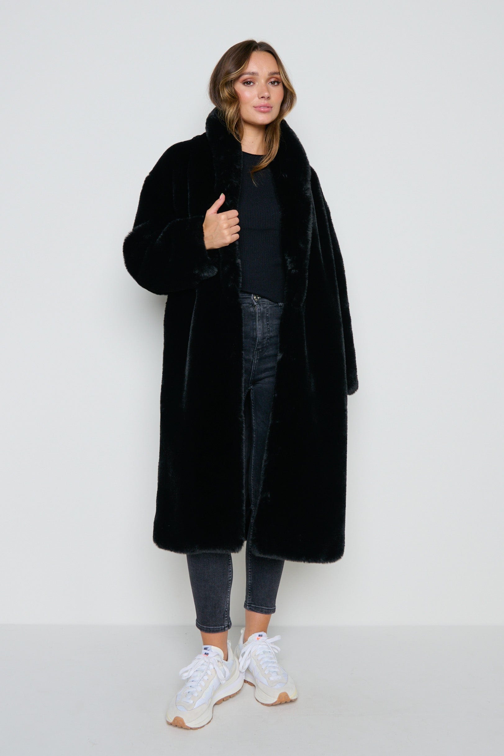 Bailee Faux Fur Coat - Black, L