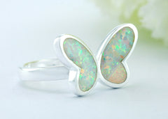 Butterfly,Opal Ring,Geode ring,October,Birthstone,gemstone ring,Agate ring,delicate ring,stone,gedoe,agate,silver,opal,dainty,butterfly