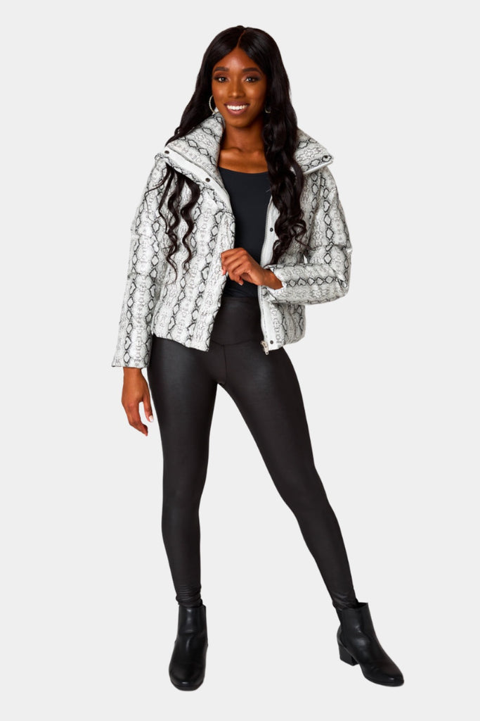 Select Sustainable Wearable Women's Apparel,Women, T-Shirts & Tops, Tank Tops - Clothing Shop OnlineAddison Puffer Jacket - White Snake