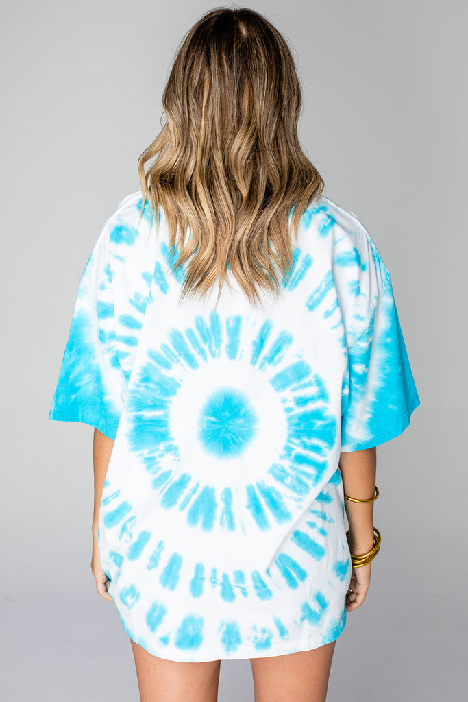 Select Sustainable Wearable Women's Apparel,Women, T-Shirts & Tops, Tank Tops - Clothing Shop OnlineCloud Tie-Dye Oversized Graphic Tee - Hangover Club