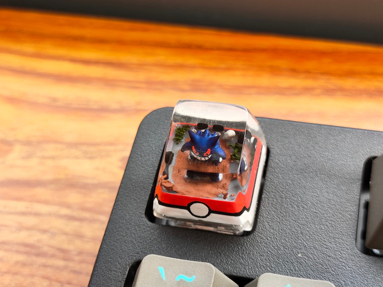 gengar pokemon keycap