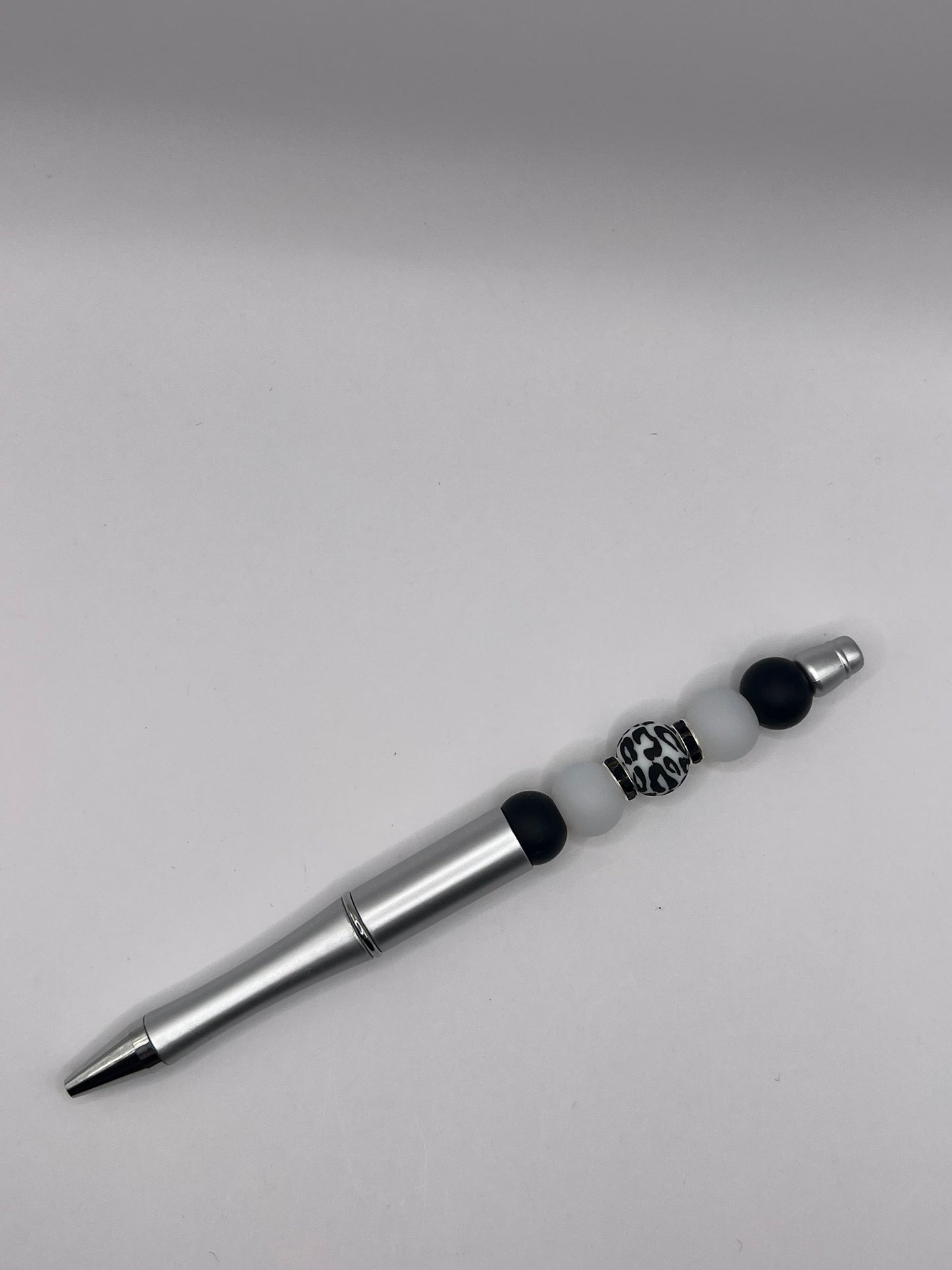 Mah’ Multi Beaded Pen